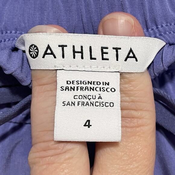 Athleta Lightweight Arrival Pant Size 4 Adonis Purple Cropped Loose Fit Pockets - Picture 2 of 8